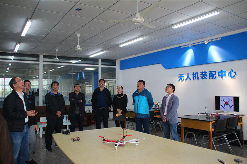 河北智飛極農無人機科技|保定ASFC無人機駕駛員培訓考證|打藥撒藥噴藥植保無人機 河北智飛極農無人機科技|保定ASFC無人機駕駛員培訓考證|打藥撒藥噴藥植保無人機